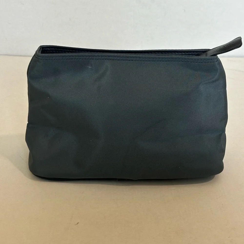 Nylon Obagi makeup bag green